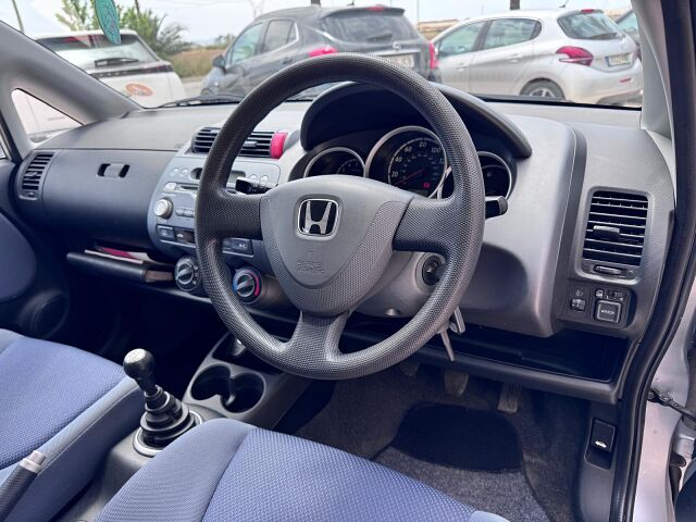 HONDA JAZZ SE 1.3 DSI UK RHD IN SPAIN ONLY 53000 MILES SUPERB LONG MOT 2004